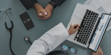 Karşıyaka, izmir, Bostanlı, İzmir özel hastaneler