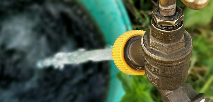 Bornova elektrik kesintisi, Kemalpaşa elektrik kesintisi, Ödemiş elektrik kesintisi, Tire elektrik kesintisi, Torbalı elektrik kesintisi, Urla elektrik kesintisi, Konak elektrik kesintisi, Buca elektrik kesintisi, Karabağlar elektrik kesintisi, Narlıdere elektrik kesintisi, Bayraklı elektrik kesintisi, Menderes elektrik kesintisi, Çiğli elektrik kesintisi