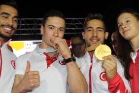 Yıldız Tilbe, izmir, Konak, Barış Pınarı Harekatı, Donald Trump