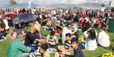 Bayındır elektrik kesintisi, Bergama elektrik kesintisi, Bornova elektrik kesintisi, Dikili elektrik kesintisi, Kemalpaşa elektrik kesintisi, Kiraz elektrik kesintisi, Menemen elektrik kesintisi, Torbalı elektrik kesintisi, Beydağ elektrik kesintisi, Konak elektrik kesintisi, izmir elektrik kesintisi, Menderes elektrik kesintisi