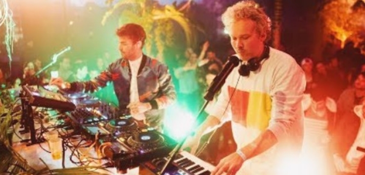 Karşıyaka, izmir, Bostanlı, Suat Taşer Tiyatrosu, Nazan Öncel