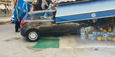 Karşıyaka, izmir, Bostanlı, Suat Taşer Tiyatrosu, Bülent Ortaçgil, Birsen Tezer