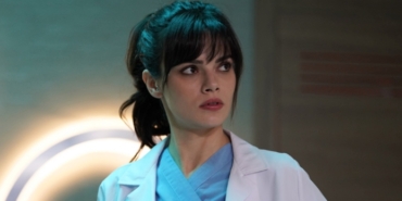 izmir, Ege Üniversitesi, Mucize Doktor, 9 Eylül Üniversitesi, Müjdat Gezen Sanat Merkezi, Onur Tuna