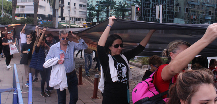 Savaşçı dizisi, Berk Oktay, Murat Serezli, Sarp Levendoğlu, Müjde Uzman, Gaye Turgut Evin, Ali Tarık Fındık, Sertan Erkaçan, Serhat Nalbantoğlu, Ogeday Girişken