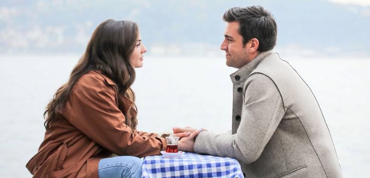 izmir, Hakan Altun, Tuğba Özerk