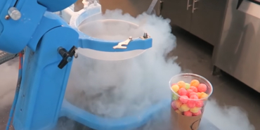 Taner Ölmez, Mucize Doktor, Onur Tuna, Sinem Ünsal, Hazal Türesan, Özge Özder, Murat Aygen, Reha Özcan, Fox TV, Melis Gürhan