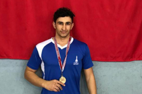 Hande Erçel, izmir, Buğra Gülsoy, Mustafa Yıldıran, Duygu Sarışın, Selen Öztürk, Başak Daşman, Azize