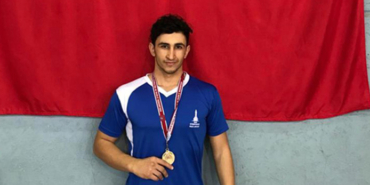 Hande Erçel, izmir, Buğra Gülsoy, Mustafa Yıldıran, Duygu Sarışın, Selen Öztürk, Başak Daşman, Azize