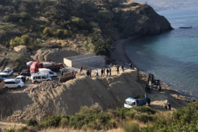 Karaburun Hasseki Mahallesi'nde yıkım çalışmaları başladı