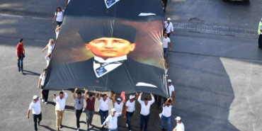 Cem Yılmaz, izmir, TV8, Kerem Alışık