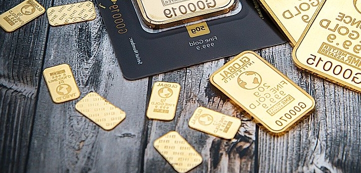 Cumhuriyet Meydanı, Alsancak, İzmir Valiliği