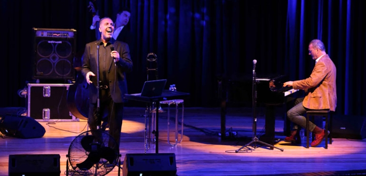 Karşıyaka, izmir, Bayraklı, Bornova, Buca, Konak, İzmir Büyükşehir Belediyesi, İnciraltı, Bostanlı, izmir konserleri