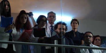 Taner Ölmez, Mucize Doktor, Özge Özpirinçci, Sinem Ünsal, Hazal Türesan, Özge Özder, Hayal Köseoğlu, Melis Gürhan