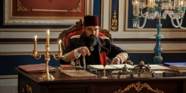 Star TV, Emre Kınay, Elifcan Ongurlar, Ece Uslu, Özge Özacar, Sevgili Geçmiş, Sevda Erginci