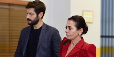 Hande Erçel, Buğra Gülsoy, Kanal D, Mustafa Yıldıran, Mustafa Avkıran, Duygu Sarışın, Selen Öztürk, Tugay Mercan, Başak Daşman, Azize