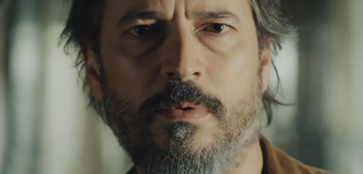 Özge Özpirinçci, Fox TV, Ece Özdikici, Bennu Yıldırımlar