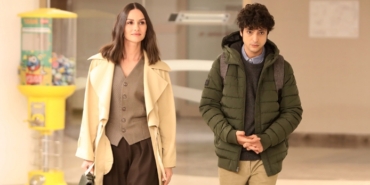 Melike İpek Yalova, Hilal Altınbilek, Vahide Perçin, Uğur Güneş, Kerem Alışık, Bir Zamanlar Çukurova, Selin Genç