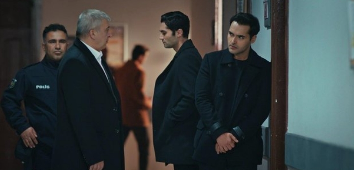 Star TV, İsmail Hacıoğlu, Nazan Kesal, Merve Çağıran, Nimet İyigün, Serhat Teoman, Kenan Acar