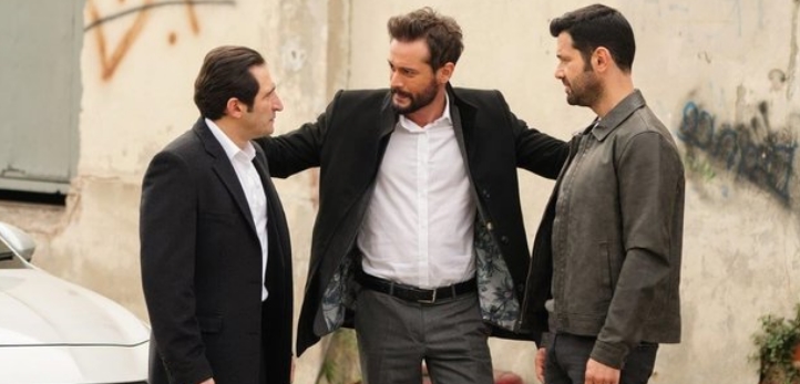 Deniz Can Aktaş, Hafsanur Sancaktutan, Yağız Can Konyalı, Eda Şölenci, Oktay Çubuk, Deniz Altan