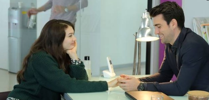 Burak Özçivit, Kuruluş Osman, Ragıp Savaş, Nurettin Sönmez, Saruhan Hünel, Alma Terzic, Özge Törer, Buse Arslan Akdeniz