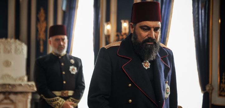 Tolga Sarıtaş, Fox TV, Ferhat ile Şirin, Cansu Dere, Leyla Tanlar, Yıldıray Şahinler, Ushan Çakır, Emel Çölgeçen