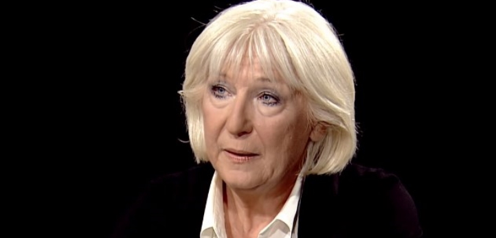 Karşıyaka, Aliağa, Balçova, Bayındır, Bayraklı, Bergama, Beydağ, Bornova, Buca, Çeşme, Çiğli, Dikili, Foça, Gaziemir, Güzelbahçe, Karabağlar, Karaburun, Kemalpaşa, Kınık, Kiraz, Konak, Menderes, Menemen, Narlıdere, Ödemiş, Seferihisar, Selçuk, Tire, Torbalı, Urla, Ak Parti