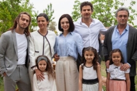 Kanal D, Afili Aşk, Çağlar Ertuğrul, Burcu Özberk, Altan Erkekli, Neşe Baykent, Asena Tuğal