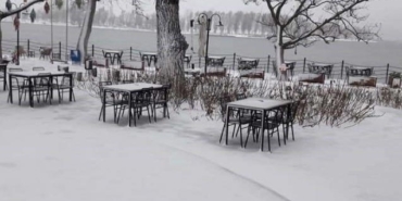 İzmir'de yılbaşı öncesi kar sürprizi