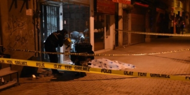 İzmir Karşıyaka’da bıçaklı kavga: Mustafa Cihat Sarıidris öldürüldü