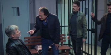 Ece Çeşmioğlu, Zafer Algöz, Tutunamayanlar, Tutunamayanlar ne zaman, Tutunamayanlar hangi gün, Tutunamayanlar hangi kanalda, Tutunamayanlar yeni bölüm fragmanı, Doğu Demirkol, Yeliz Kuvancı, Barış Yıldız, Şinasi Yurtsever, Hande Katipoğlu, Tutunamayanlar son bölüm fragmanı