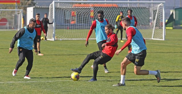 Savaşçı dizisi, Berk Oktay, Murat Serezli, Sarp Levendoğlu, Müjde Uzman, Gaye Turgut Evin, Savaşçı dizisi ne zaman, Savaşçı dizisi hangi gün, Savaşçı dizisi hangi kanalda, Savaşçı dizisi yeni bölüm fragmanı, Savaşçı dizisi son bölüm fragmanı, Savaşçı yeni bölüm fragmanı, Savaşçı son bölüm fragmanı