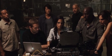 Ece Çeşmioğlu, Zafer Algöz, Tutunamayanlar, Tutunamayanlar ne zaman, Tutunamayanlar hangi gün, Tutunamayanlar hangi kanalda, Doğu Demirkol, Yeliz Kuvancı, Barış Yıldız, Şinasi Yurtsever, Hande Katipoğlu