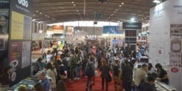 Engin Akyürek, Sefirin Kızı, Neslihan Atagül Doğulu, Erdal Küçükkömürcü, Uraz Kaygılaroğlu, Doğukan Polat, Hivda Zizan Alp, Sefirin Kızı yeni bölüm fragmanı, Sefirin Kızı ne zaman, Sefirin Kızı hangi gün, Sefirin Kızı hangi kanalda, Erhan Alpay, Özlem Çakar Yalçınkaya, Sefirin Kızı son bölüm fragmanı, Tülin Yazkan