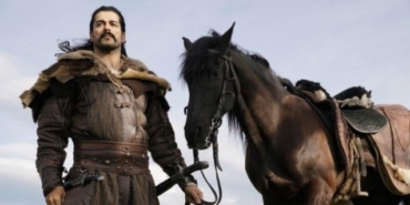 Melike İpek Yalova, Hilal Altınbilek, Vahide Perçin, Uğur Güneş, Kerem Alışık, Bir Zamanlar Çukurova, Bir Zamanlar Çukurova ne zaman, Bir Zamanlar Çukurova hangi gün, Bir Zamanlar Çukurova hangi kanalda, Bir Zamanlar Çukurova yeni bölüm fragmanı, Murat Ünalmış, Bir Zamanlar Çukurova son bölüm fragmanı