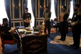 Ozan Güven, Halit Ergenç, Babil dizisi, Babil dizisi hangi gün, Babil dizisi ne zaman, Babil dizisi hangi kanalda, Babil dizisi yeni bölüm fragmanı, Aslı Enver, Birce Akalay, Nur Fettahoğlu, Babil yeni bölüm fragmanı, Babil hangi gün, Babil ne zaman, Babil hangi kanalda, Babil son bölüm fragmanı