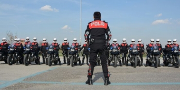 Nehir Erdoğan, Kutsi, Benim Adım Melek, Benim Adım Melek ne zaman, Benim Adım Melek hangi gün, Benim Adım Melek hangi kanalda, Benim Adım Melek yeni bölüm fragmanı, TRT 1, Benim Adım Melek son bölüm fragmanı