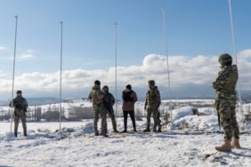 Şahin Kendirci, Tolgahan Sayışman, Erdal Özyağcılar, Yıldız Çağrı Atiksoy, Erkan Avcı, Şampiyon dizisi, Şampiyon dizisi ne zaman, Şampiyon dizisi hangi gün, Şampiyon dizisi hangi kanalda, Şampiyon dizisi yeni bölüm fragmanı, Şampiyon yeni bölüm fragmanı, Şampiyon dizisi son bölüm fragmanı