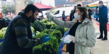 Koronavirüs nedeniyle pazarlarda "seçmece" yasağı geldi