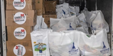 İzmir Büyükşehir Belediyesi erzak yardımı, sosyal yardımlaşma ve gıda yardımı devam ediyor
