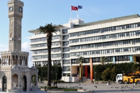 Acun Ilıcalı, Survivor, Barış Murat Yağcı, TV8, Burak Yurdugör