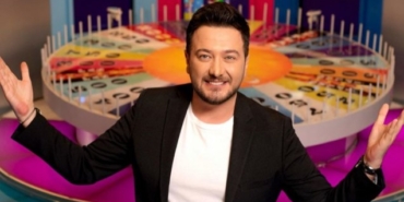 Çarkıfelek yeni sunucusu Onur Büyüktopçu kimdir, aslen nereli, sevgilisi kim, boyu kaç?