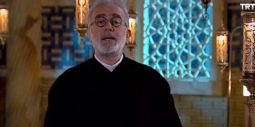 Mesneviden Hikayeler sunucusu kim, program nerede çekildi, ne zaman saat kaçta yayınlanıyor?