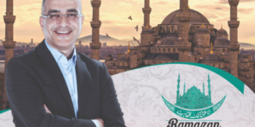 Ramazan Sevinci sunucusu Bekir Develi kimdir, nereli, eşi, kitapları, kaç yaşında, boyu, kilosu