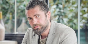 Tescilli yakışıklı Survivor Mert kaç yaşında, evli mi? Survivor Mert Öcal kimdir, mesleği ne?