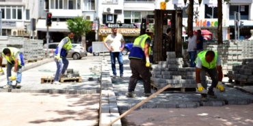 izmir, Balçova, Bergama, Buca, Çeşme, Dikili, Foça, Karaburun, Kemalpaşa, Menderes, Menemen, Ödemiş, Seferihisar, Selçuk, Urla