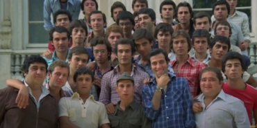 Hababam Sınıfı Uyanıyor kaç yılında çekilmiştir, ne zaman çekildi, oyuncuları Ahmet kim?