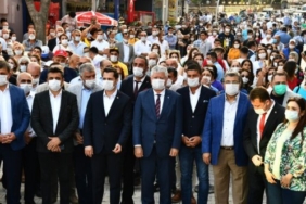 TRT 1, İpek Tuzcuoğlu