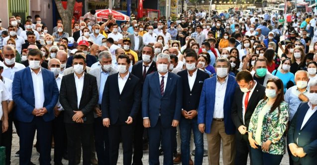 TRT 1, İpek Tuzcuoğlu