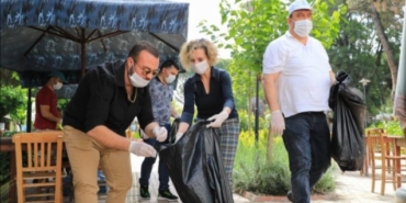 İzmir Seferihisar’da tüm sahil ve sokaklar temizlendi