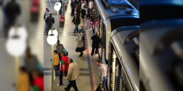 İzmir'de toplu ulaşım normale döndü, sayılar 1 milyona dayandı